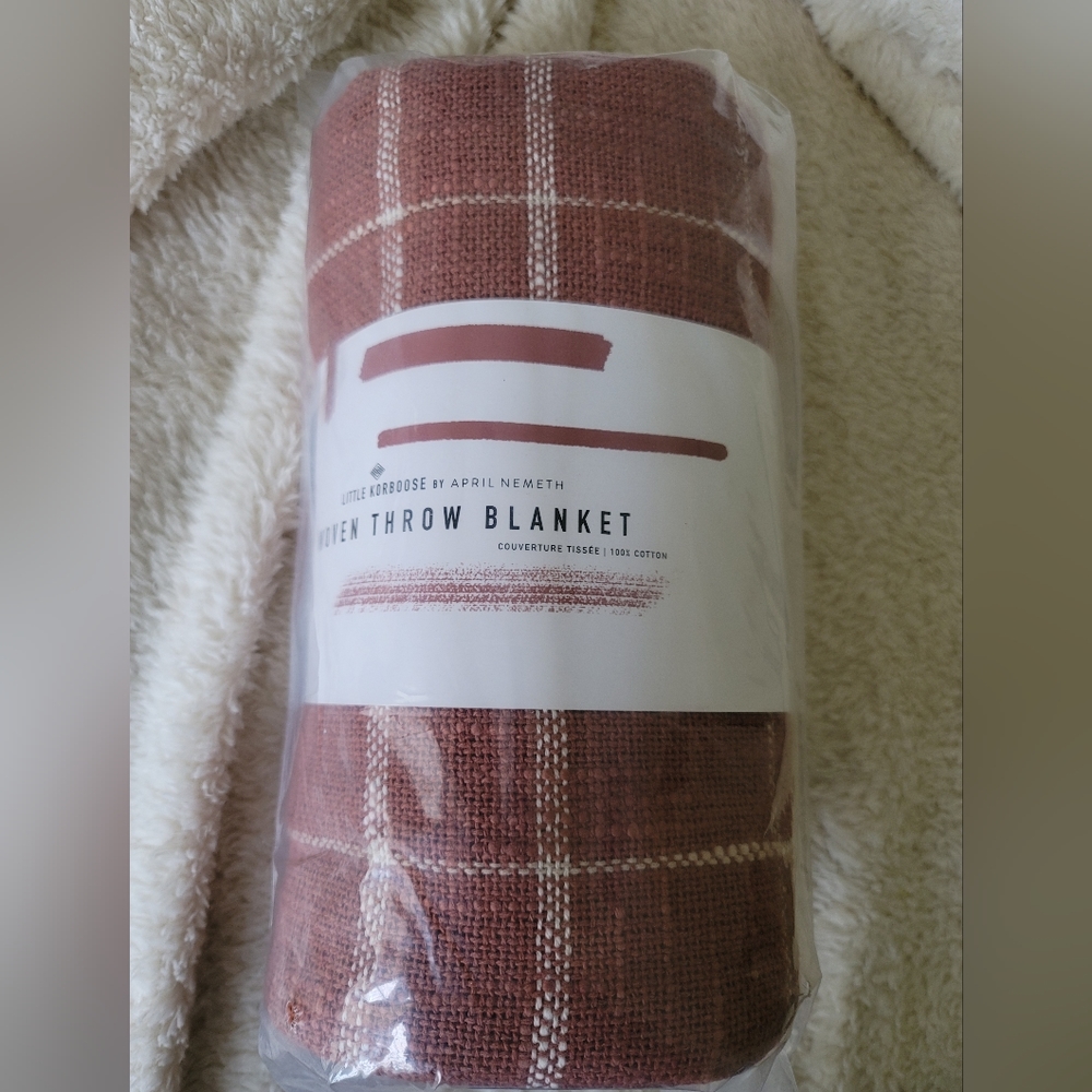 Little Korboose Cotton Woven Throw Blanket - NWT - Rust